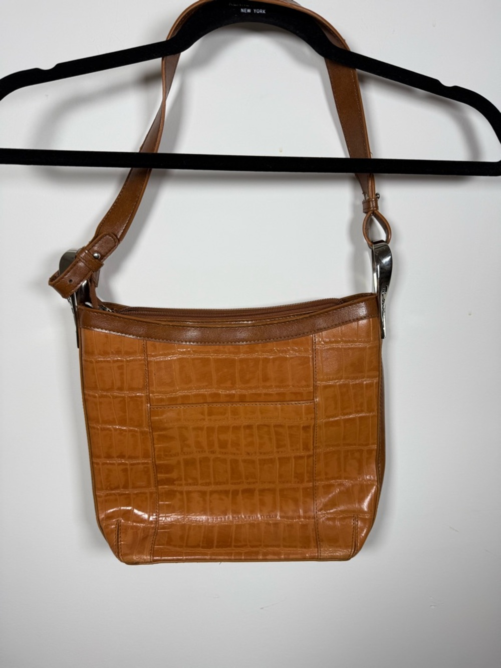 Faux Croc Embossed Western Vegan Leather Bag - Picture 4 of 10